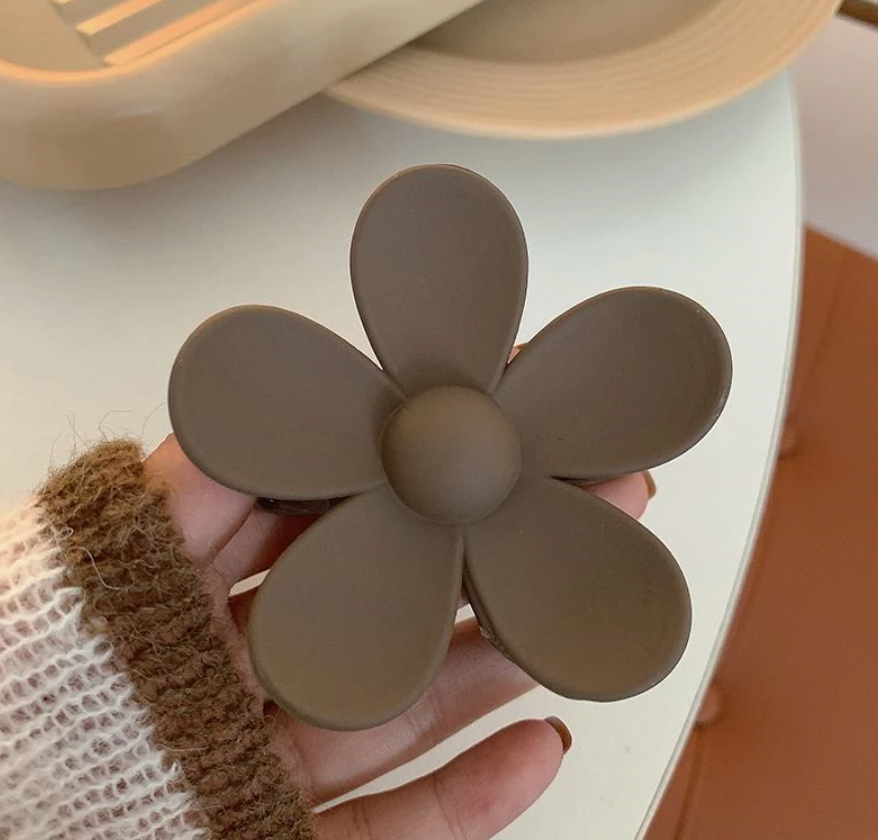 Flower Claw Clip